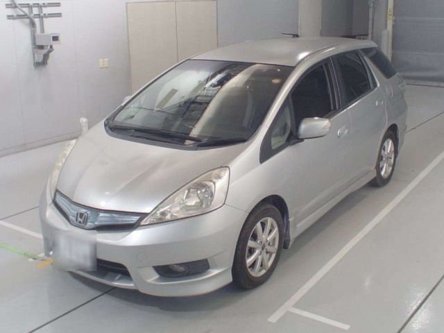 11126 HONDA FIT SHUTTLE GP2 2011 г. (CAA Chubu)